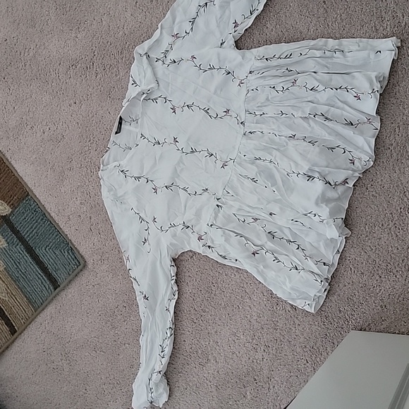 NWOT - Picture 2 of 3